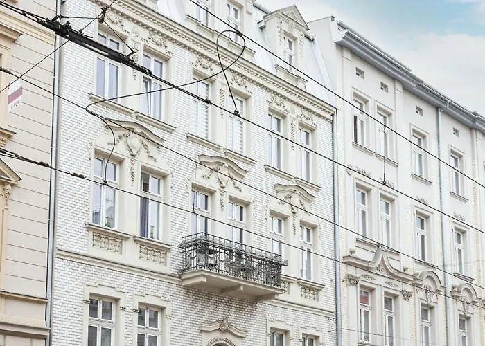 Native Starowislna 43/15 شقة *